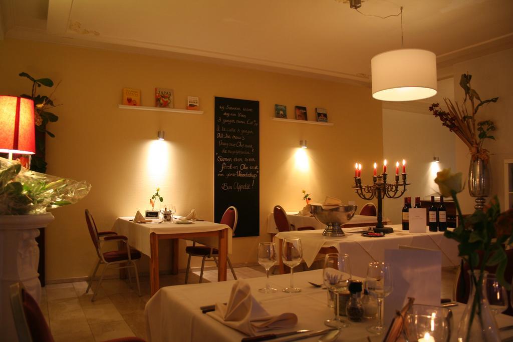 Hotel Admiraal Lanaken Luaran gambar